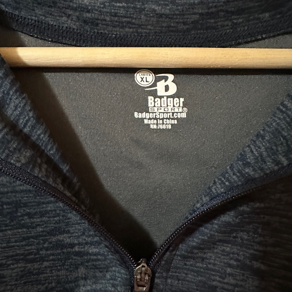NHL Seattle Kraken Navy Quarter-Zip Pullover - Picture 5 of 6
